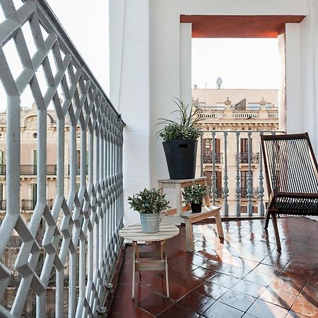 Beautiful Apartment With Terrace In Barcelona Exterior photo