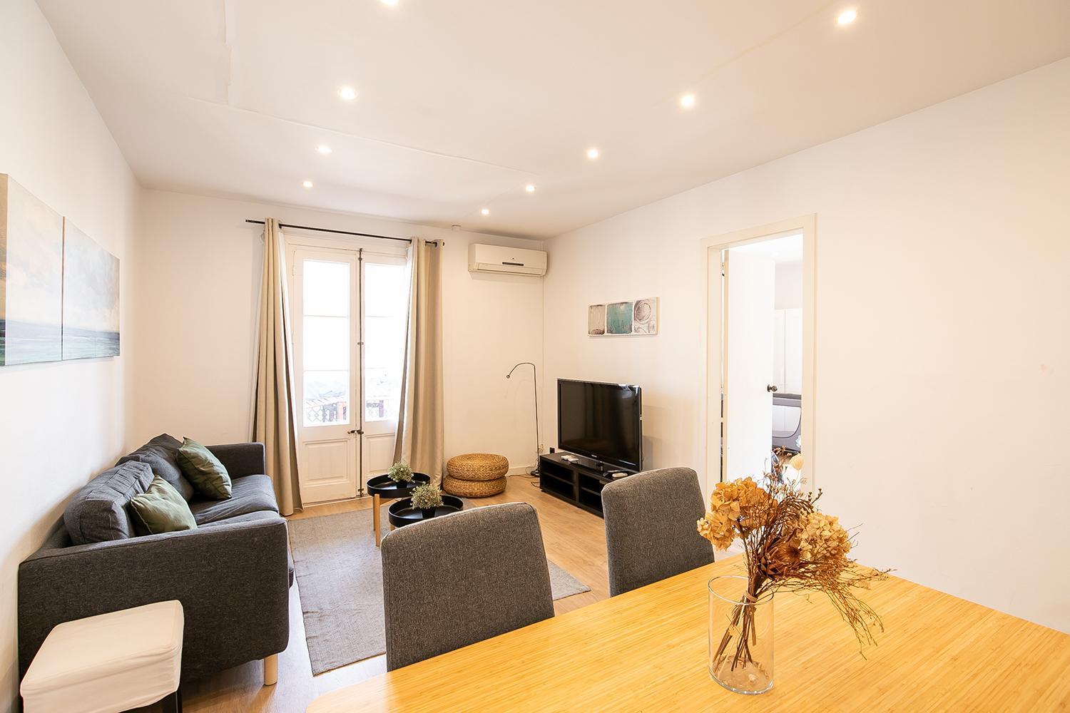 Beautiful Apartment With Terrace In Barcelona Exterior photo